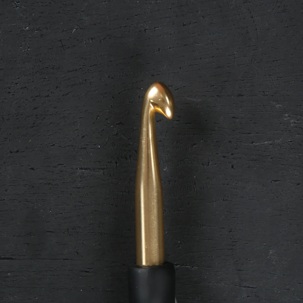 KnitPro Aluminum Gold 7mm Crochet Hook, Black - 30882 - Image 3