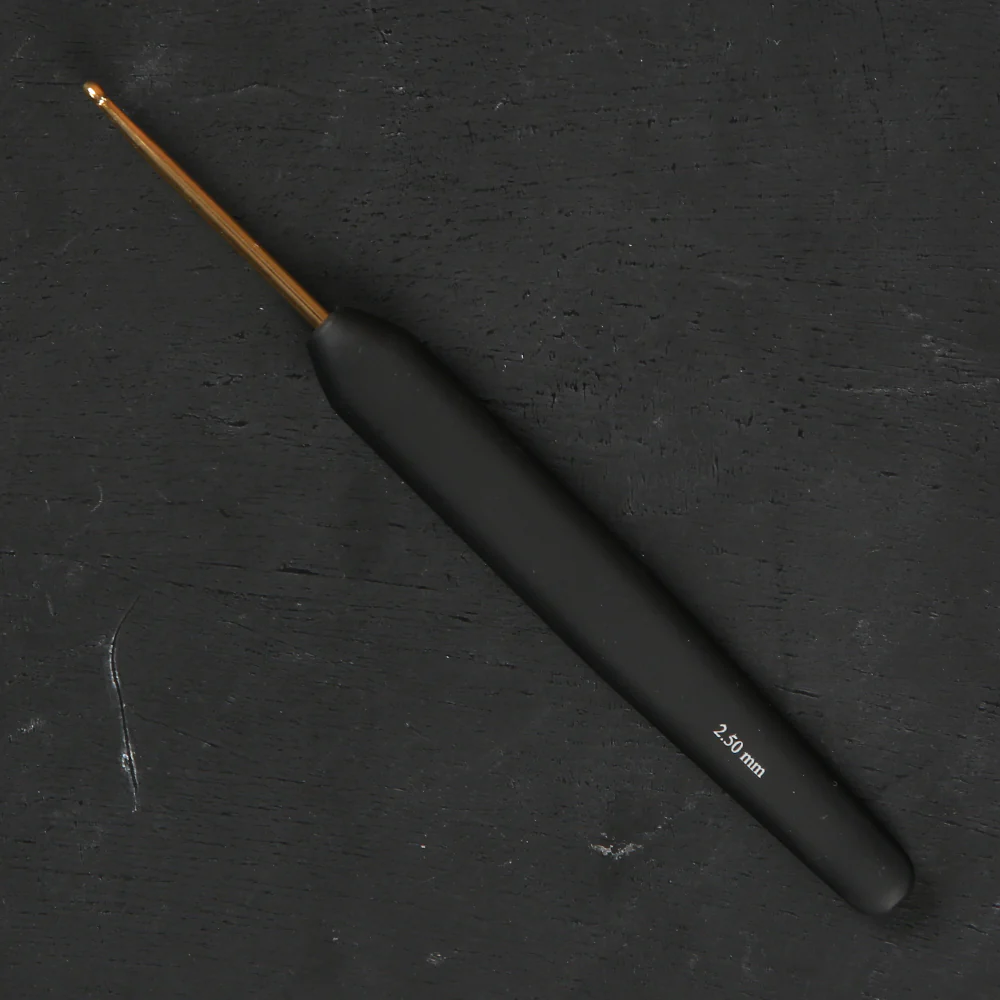 KnitPro Aluminum Gold 2,5mm Crochet Hook, Black - 30802 - Image 2