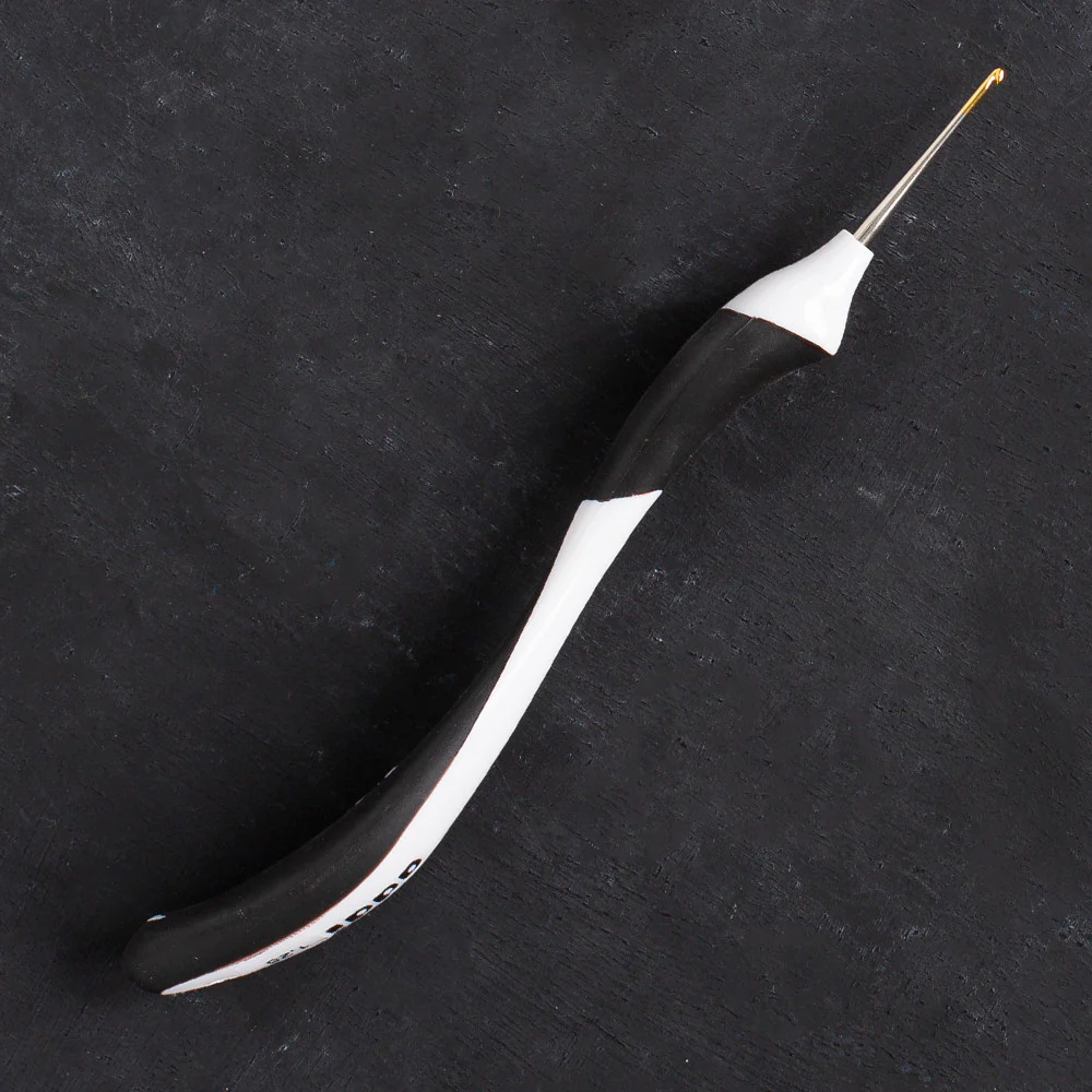 Addi Swing Mini No:8 1.25mm 16cm Ergonomic Crochet Hook - 145-7 - Image 2