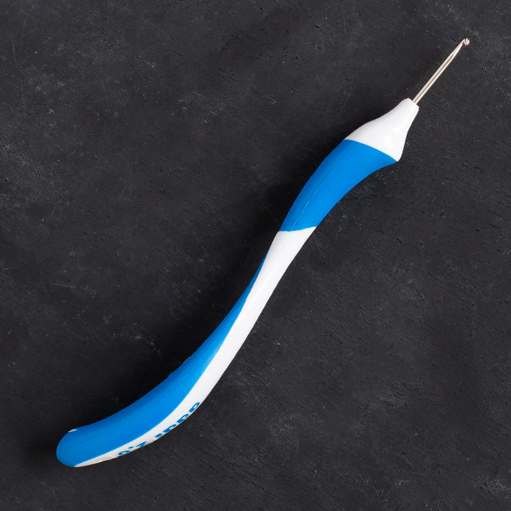 Addi Swing 2mm 16cm Ergonomic Crochet Hook, Blue - 140-7 - Image 2
