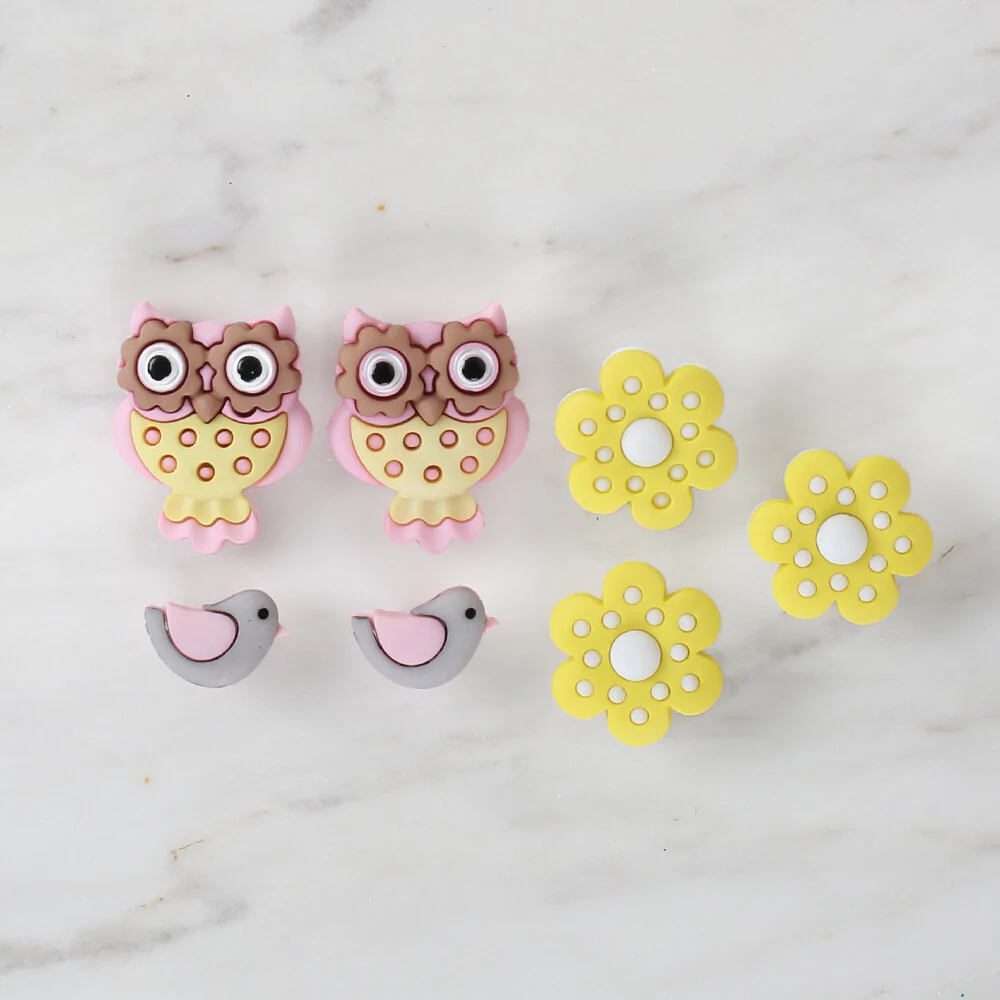 Dress It Up Creative Button Assortment, Whooo Loves You - 9319 - Image 2