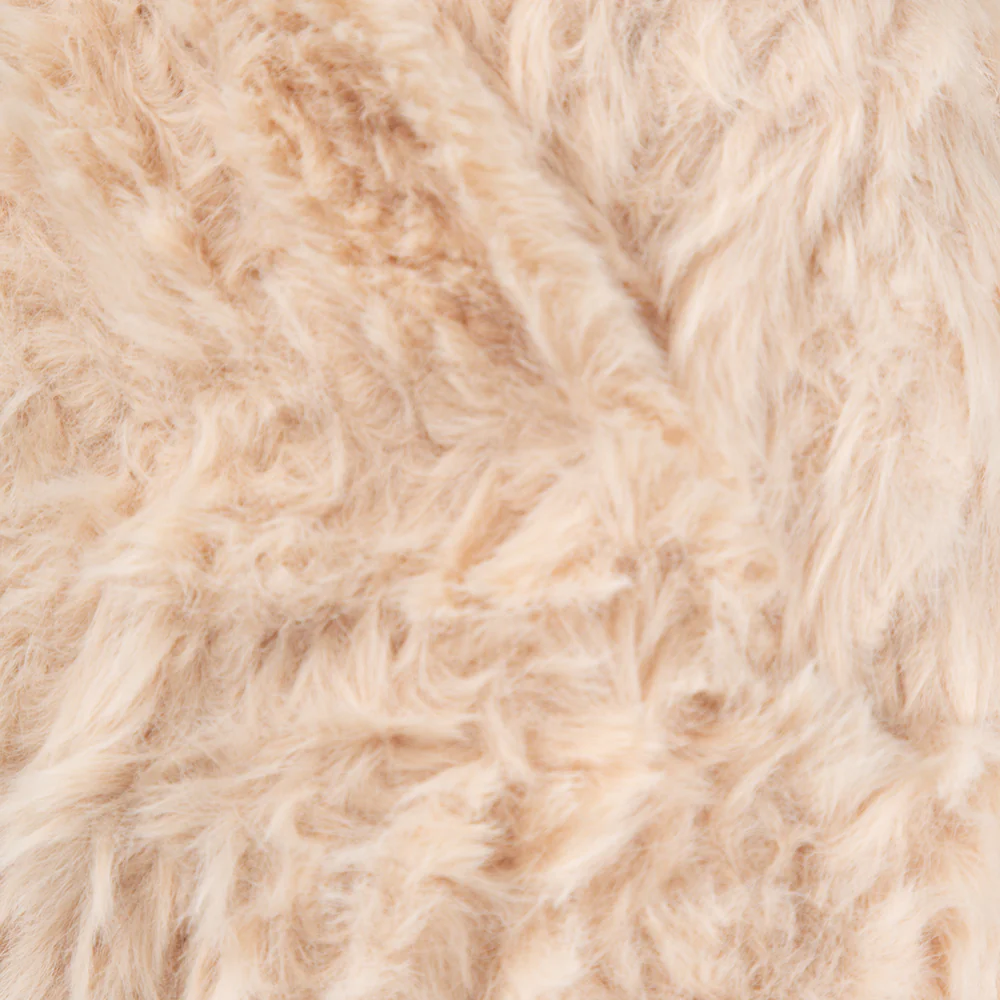 Etrofil Rabbit Fur Yarn, Powder -77172 - Image 2