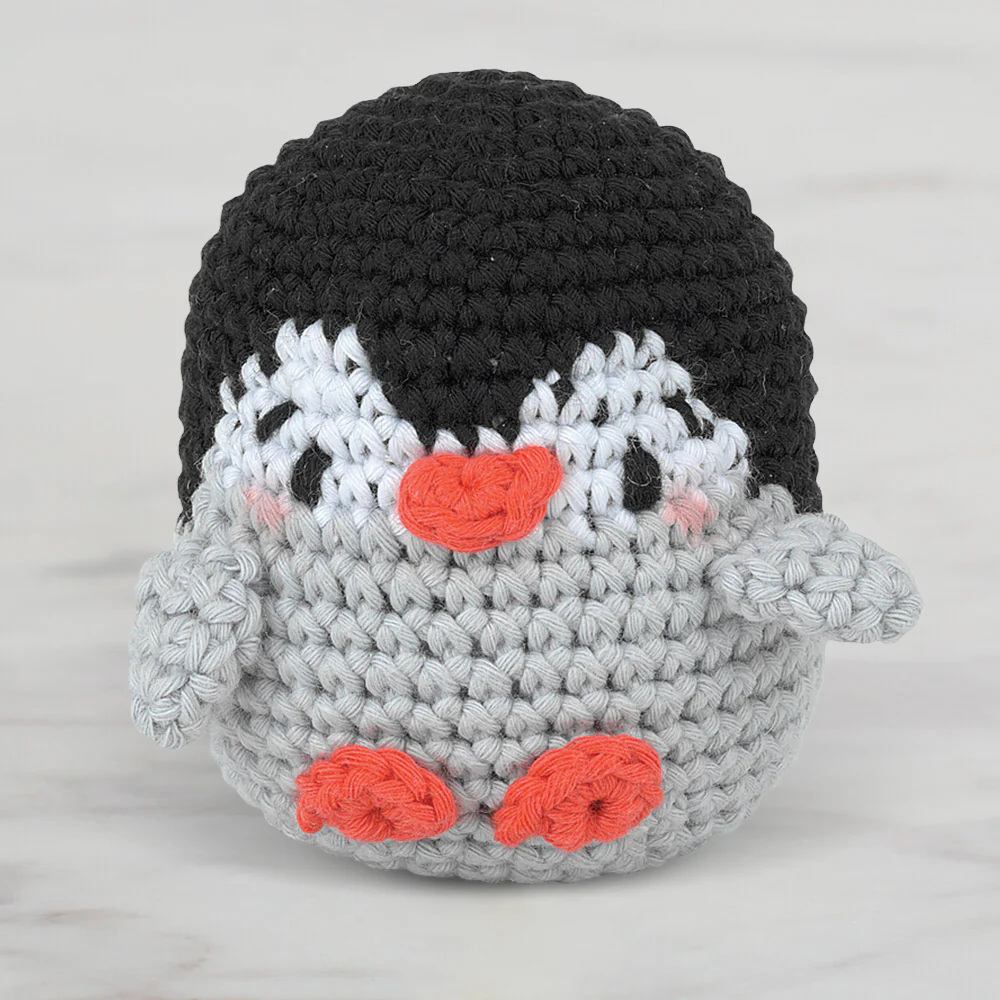 Hello Adorable Amigurumi Kit - Pippen The Penguin - KC882 - Image 3