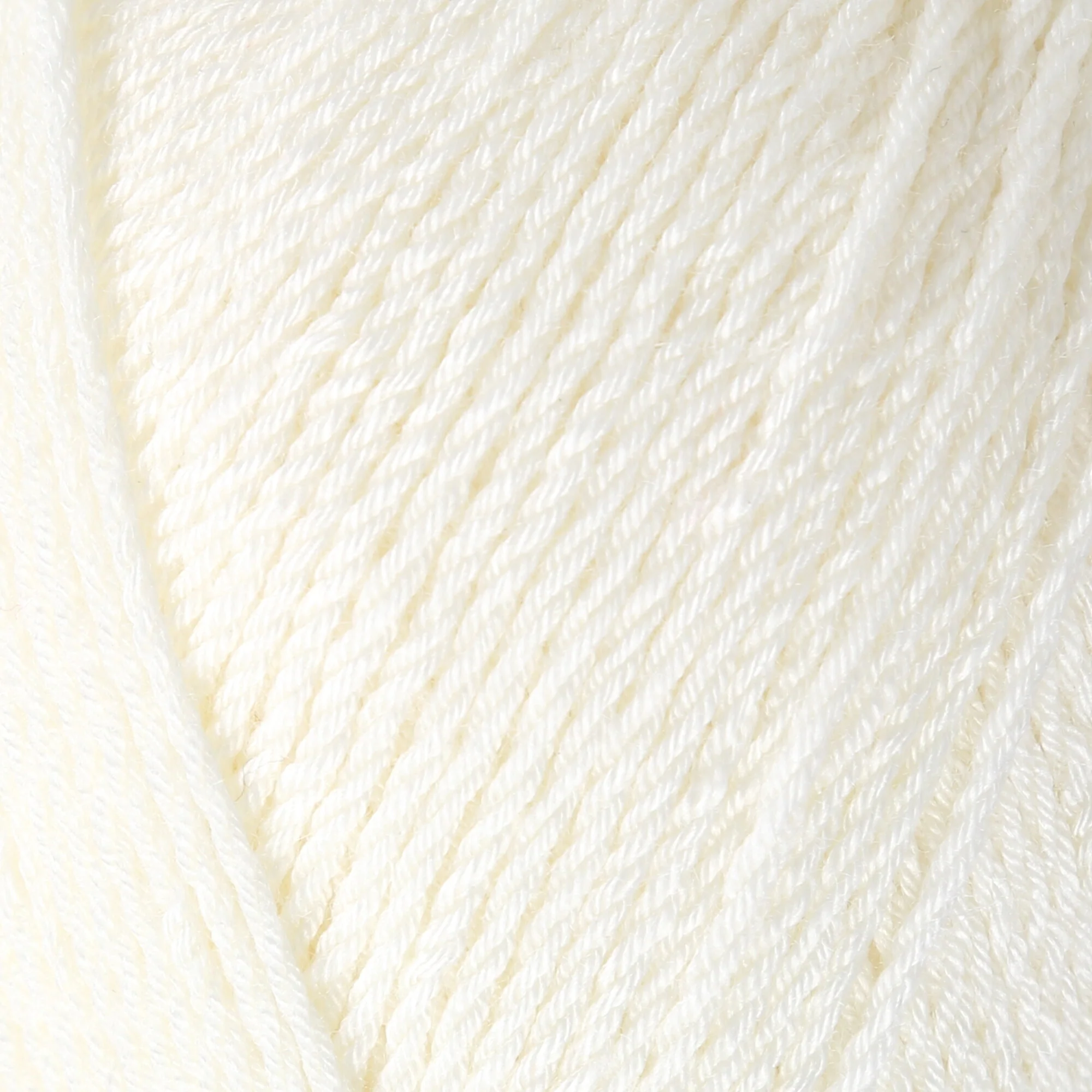 La Mia Diamond Yarn, Light Cream - L085 - Image 2