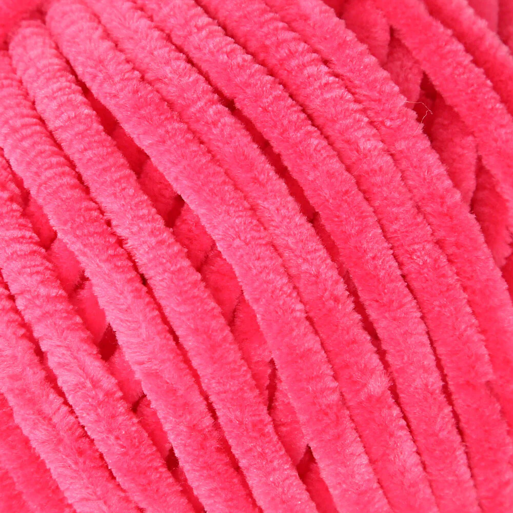 La Mia Mellow Chenille Yarn, Fuchsia - 921 - Image 2