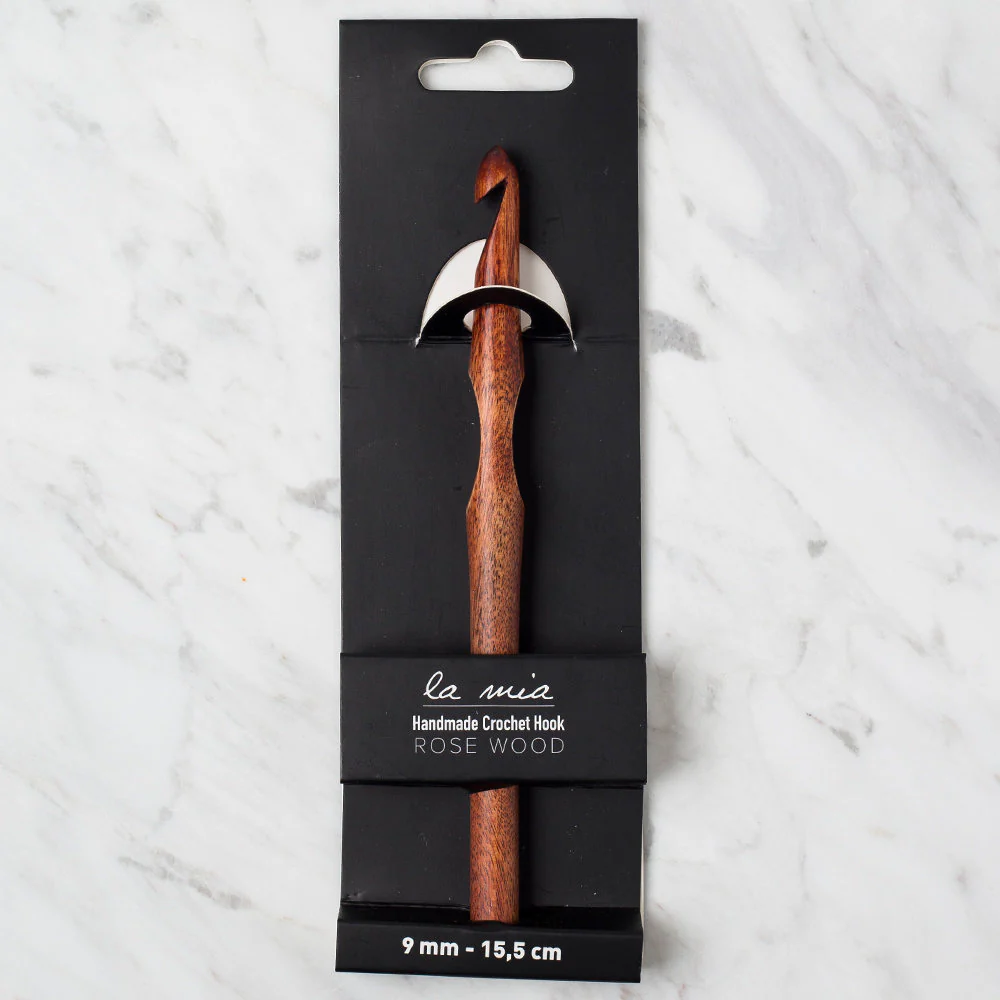 La Mia Rosewood 9 mm 15.5 cm Wooden Crochet Hook