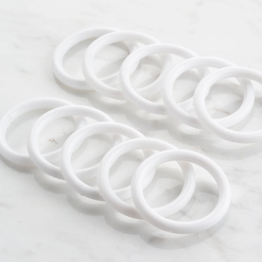 Loren 10 Pieces 2.5 cm Plastic Washcloths Ring, White - Small - Image 2