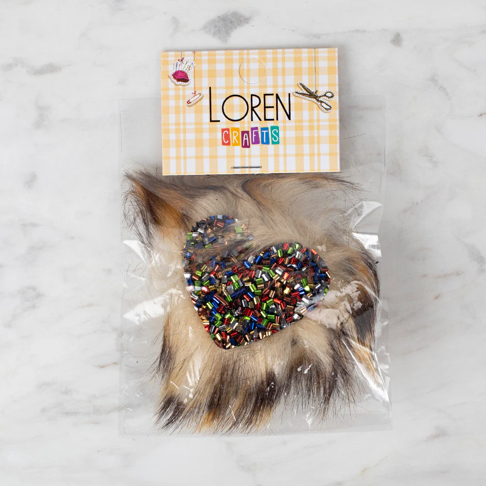 Loren 2 Pcs Faux Fur Fluffy Shoe Clip, Assorted Heart - Image 2