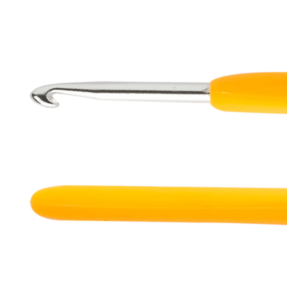 Loren 4.5 mm Soft Handled Crochet Hook, Orange - Image 2