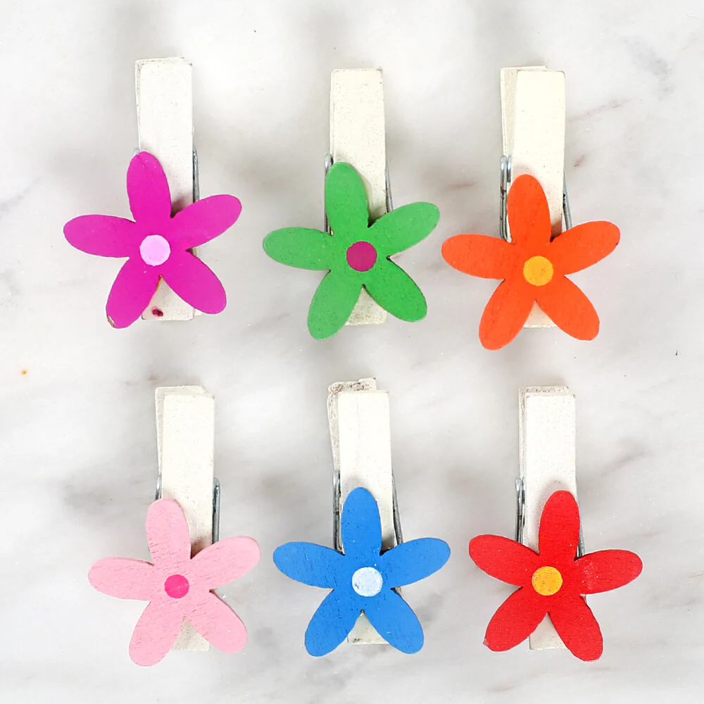 Loren 6 Pcs Flower Patterned Decorative Peg - Image 2