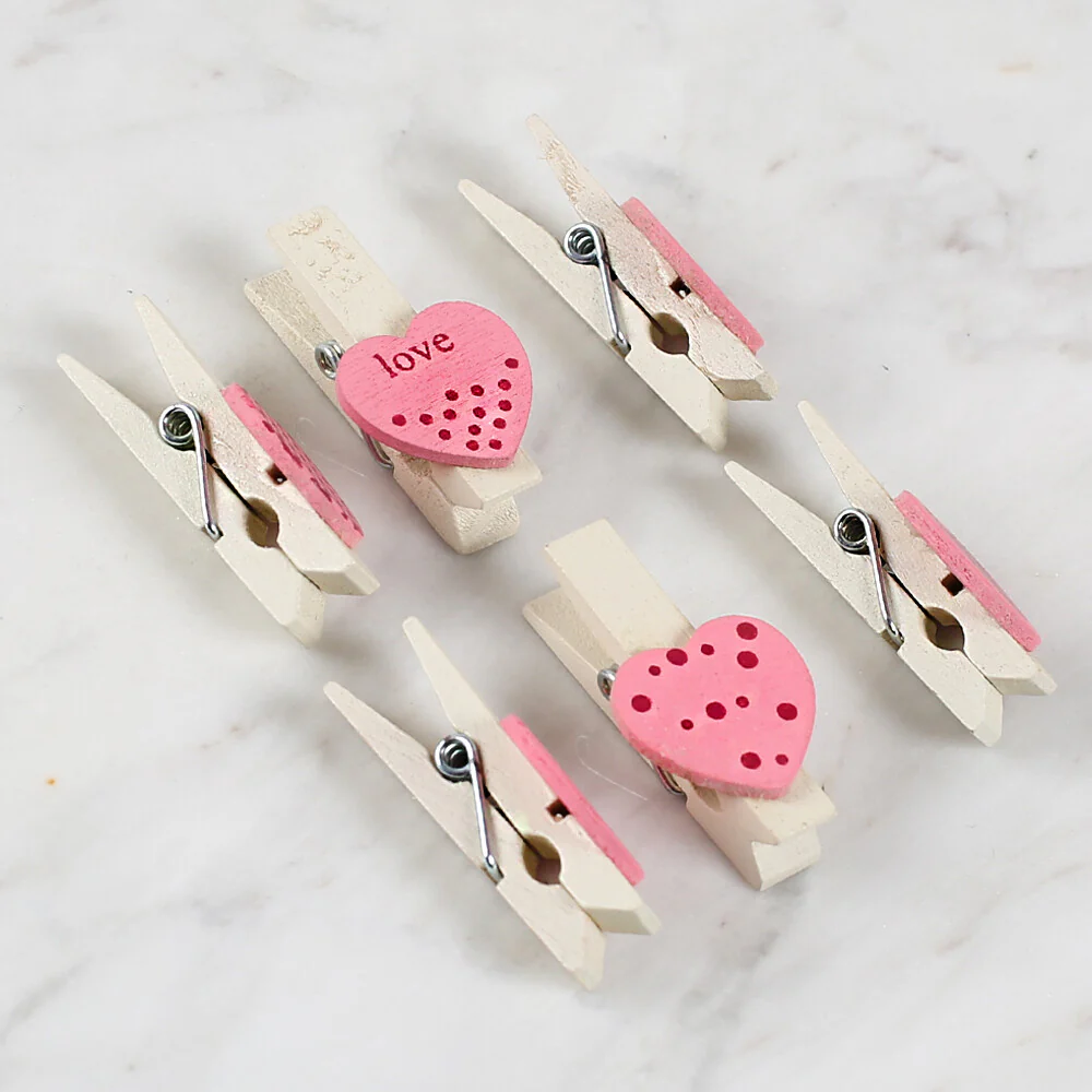 Loren 6 Pcs Pink Heart Patterned Decorative Peg - Image 3