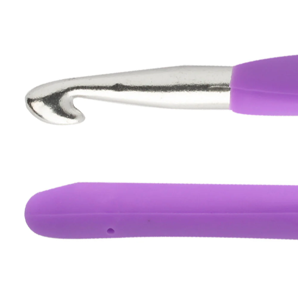 Loren 8 mm Soft Handled Crochet Hook, Purple - Image 2