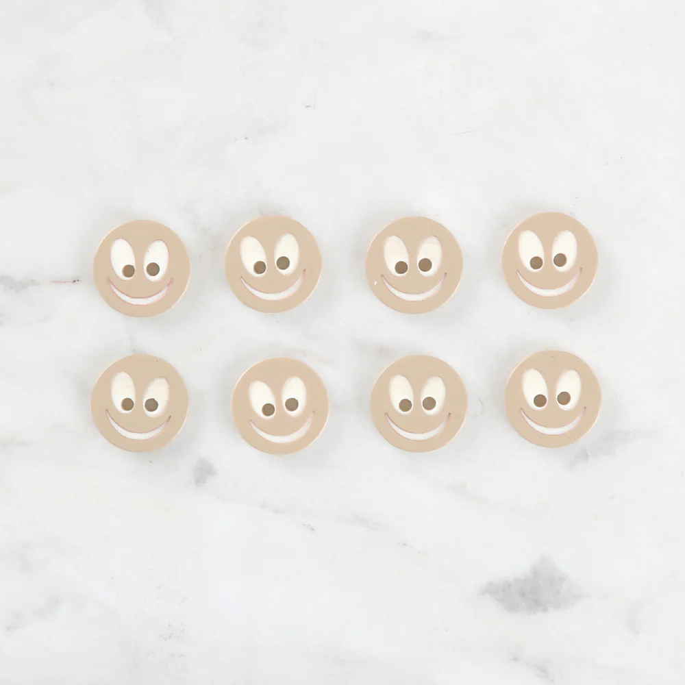 Loren Crafts 8 Pack Smiley Face Button, Beige - 0521 - Image 2
