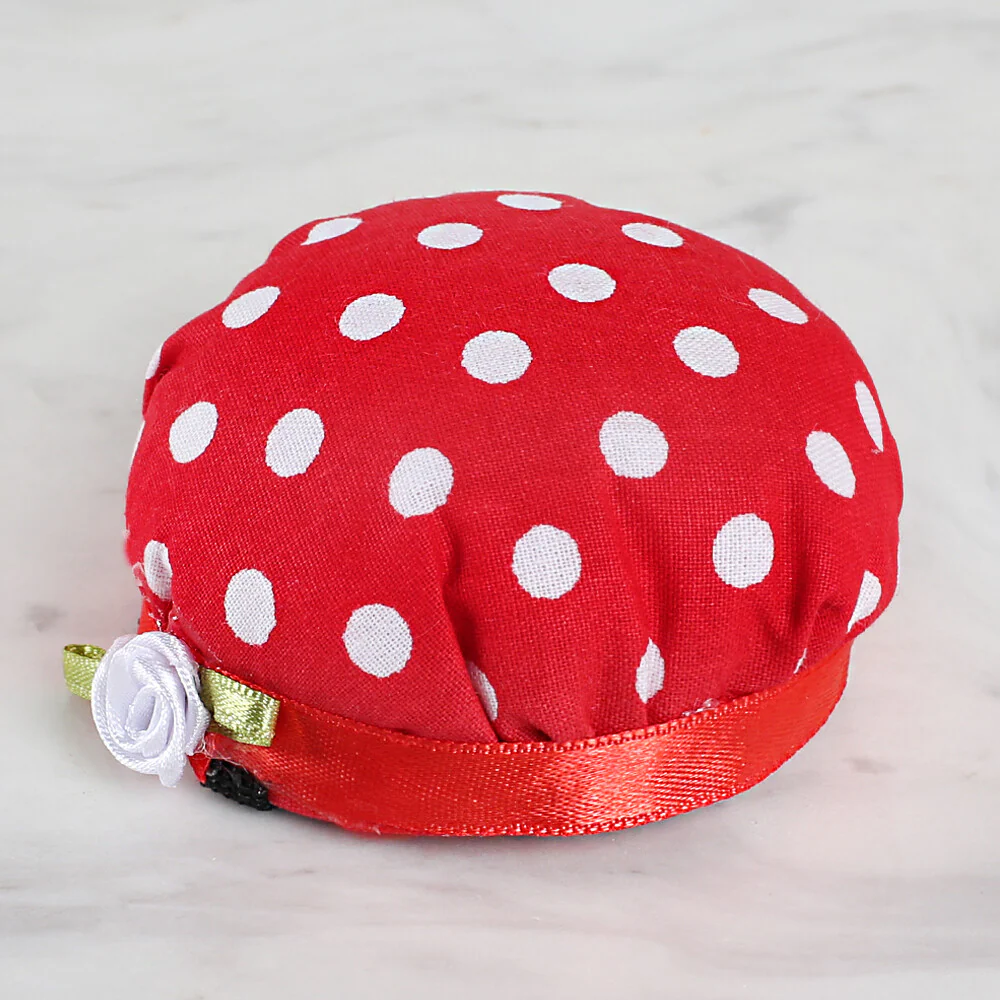 Loren Arm Pincushion, Spotty - Red