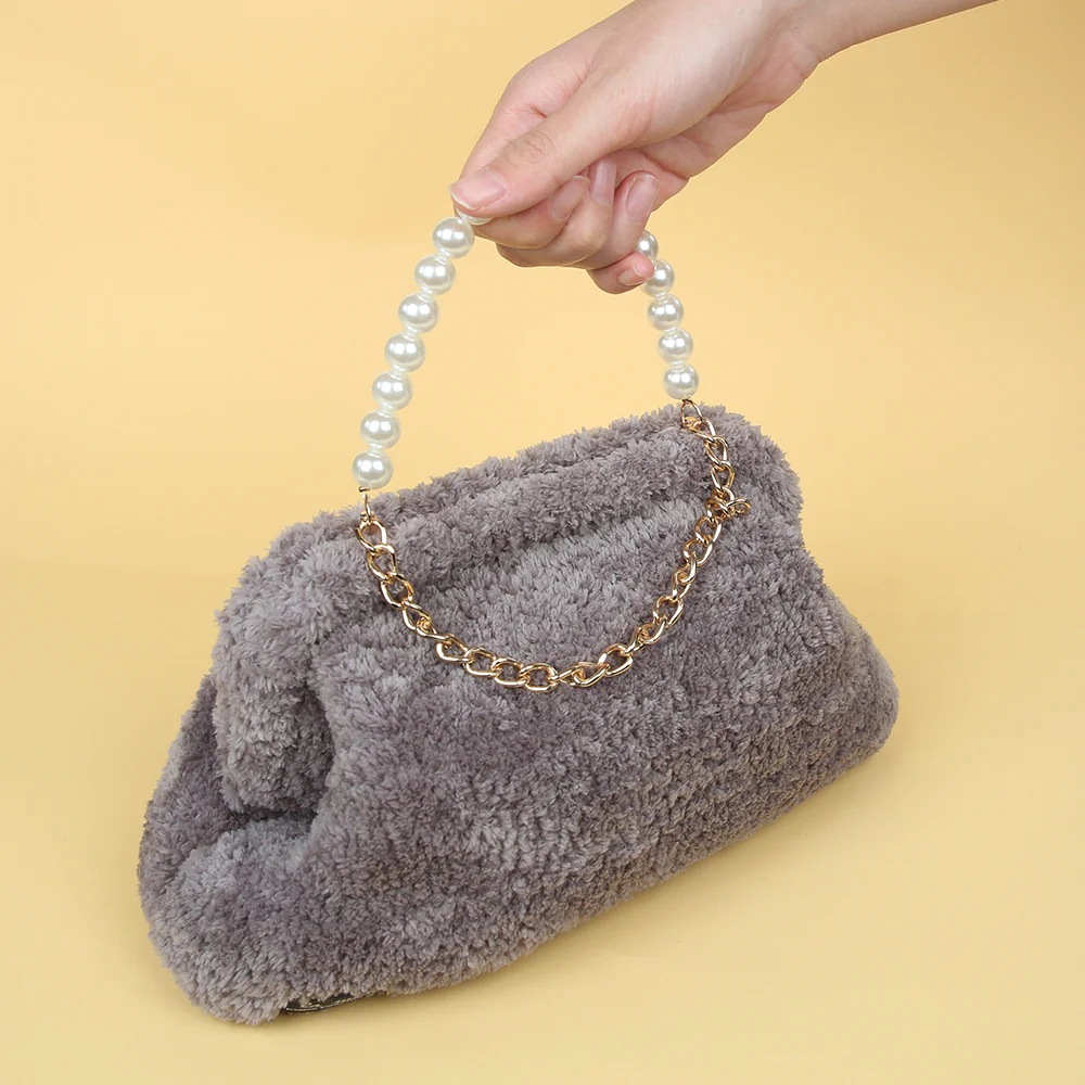 Nas Bag Hanger Pearl - Gold - Image 3