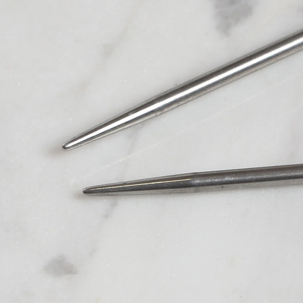 Loren Crafts 2.5mm 40 cm Steel Circular Knitting Needle - Image 3