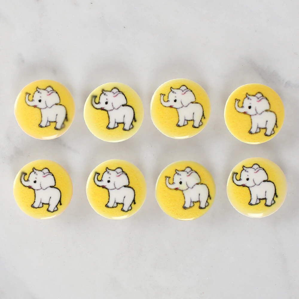 Loren Crafts 8 Pack Elephant Patterned Button - 1045 - Image 2