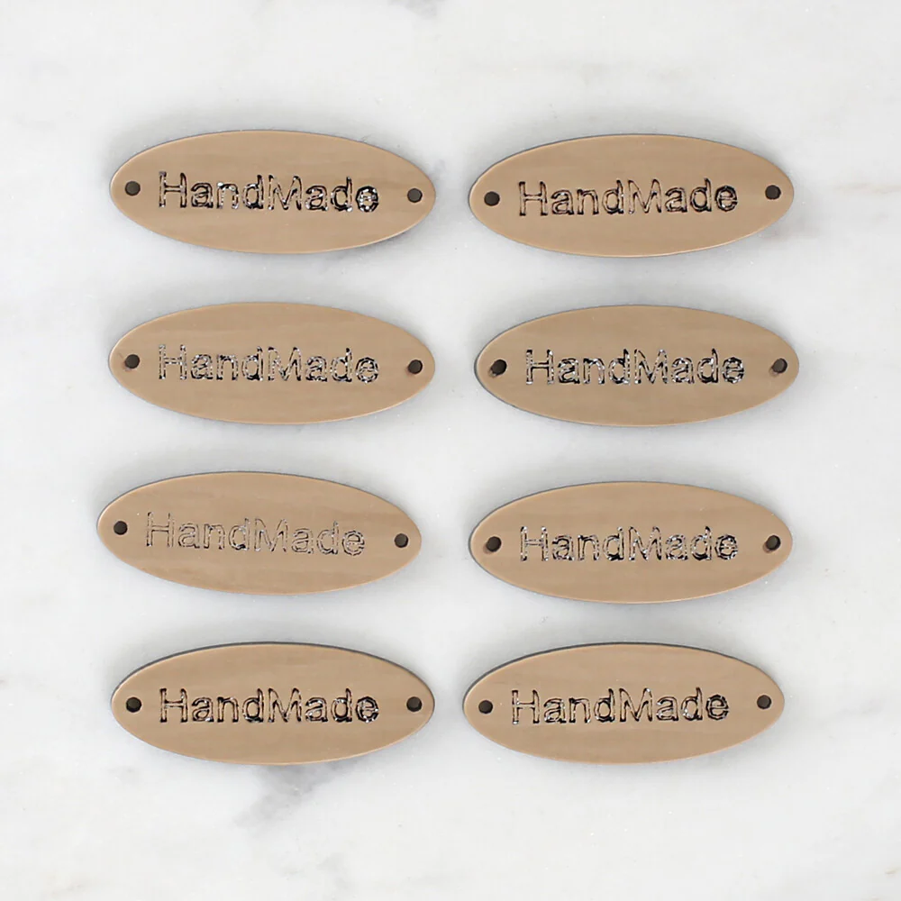 Loren Crafts 8 Pcs "Handmade" Button - 1611