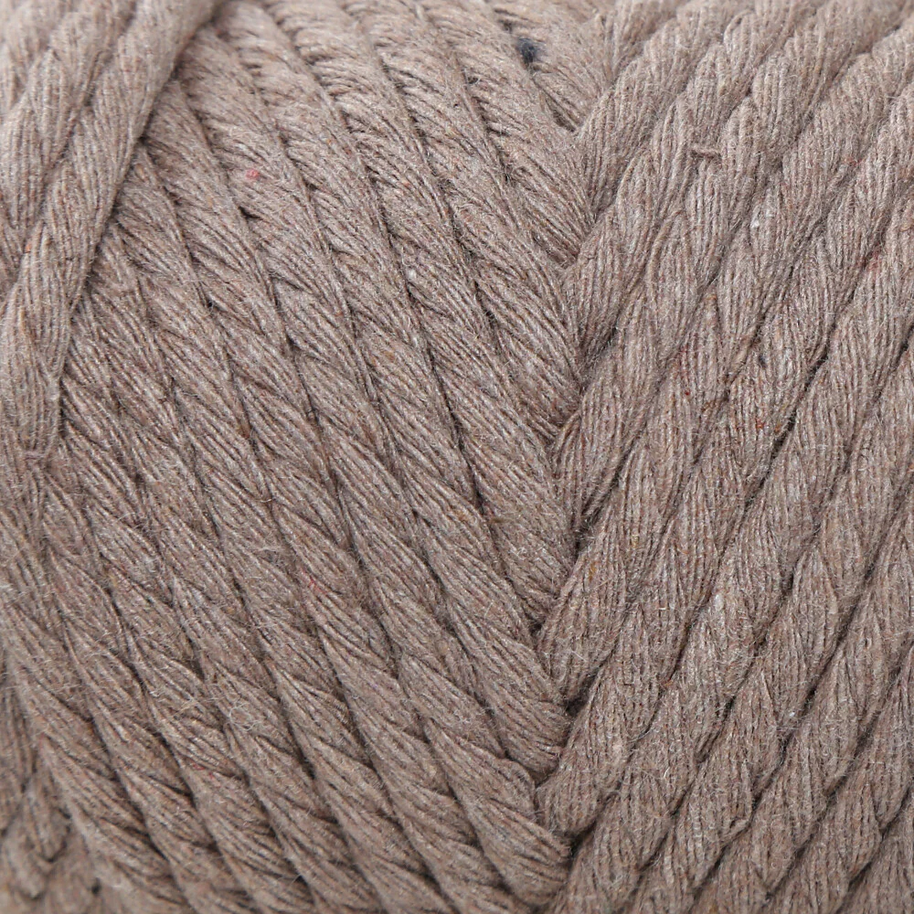 Loren Decor Macrame Yarn, Mink - L143 - Image 2