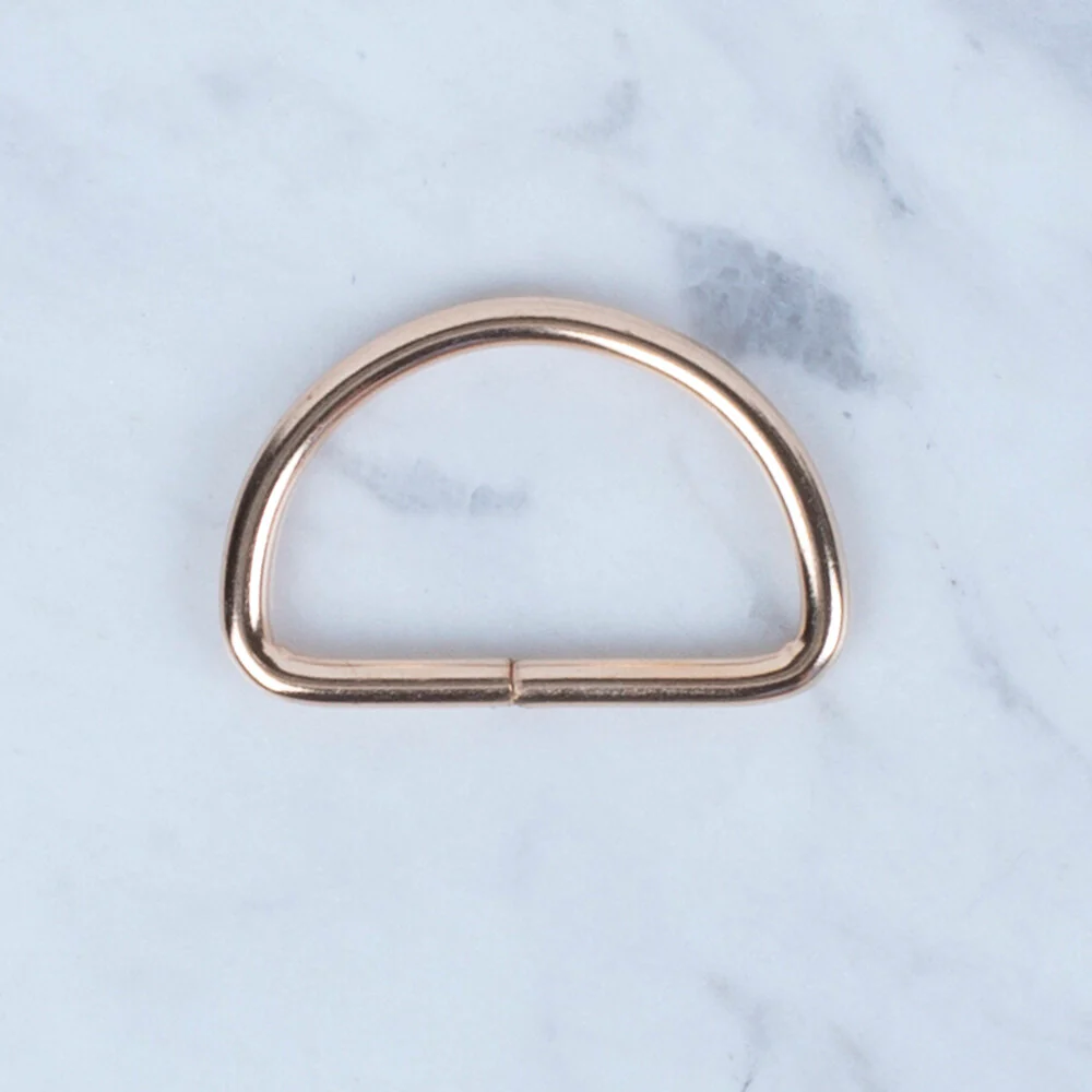 Loren Gold Metal D-Shaped Ring for Handbags or Belts in 4, 3.2 cm - Image 2