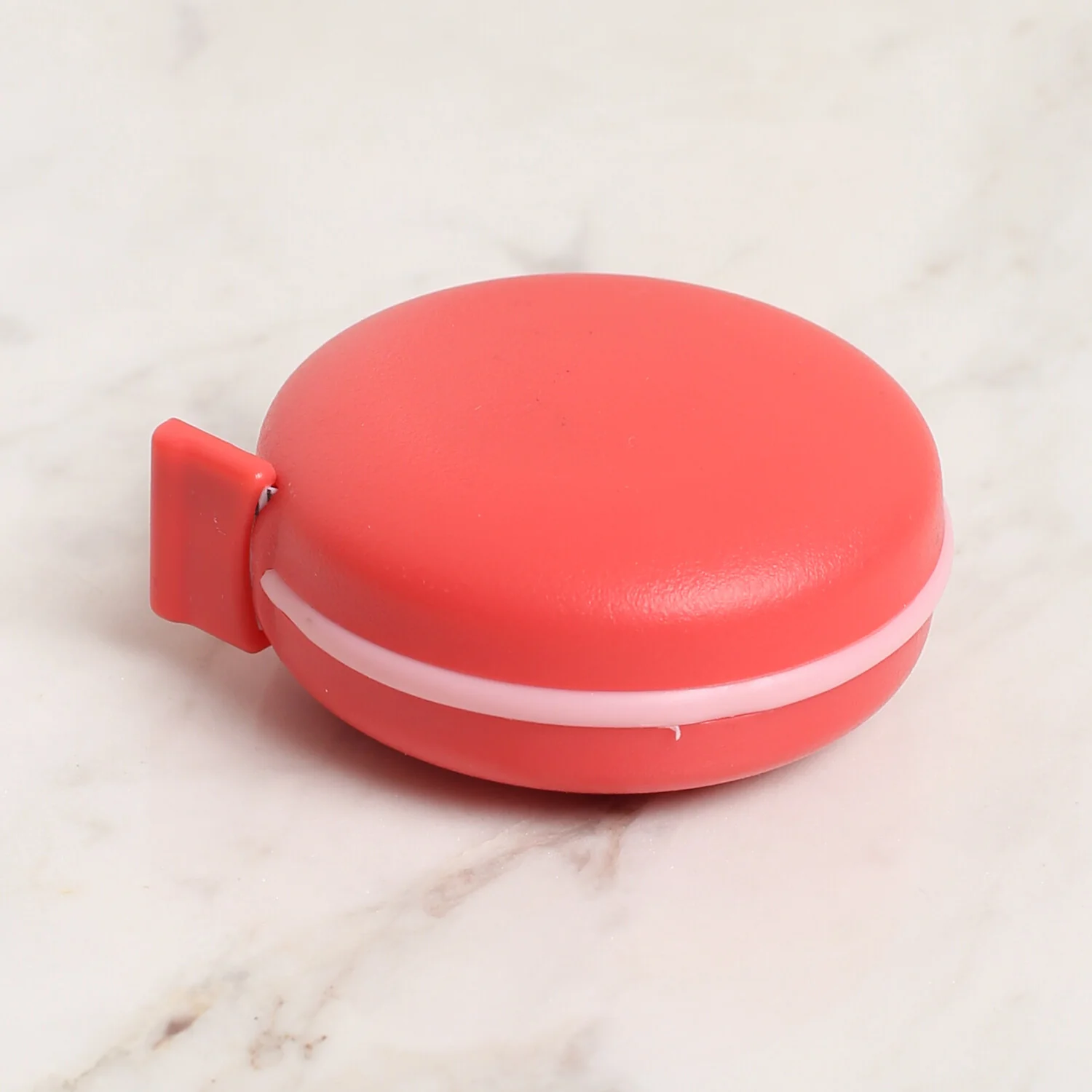 Loren Macaron Automatic Tape Measure, Vermillion - Image 3