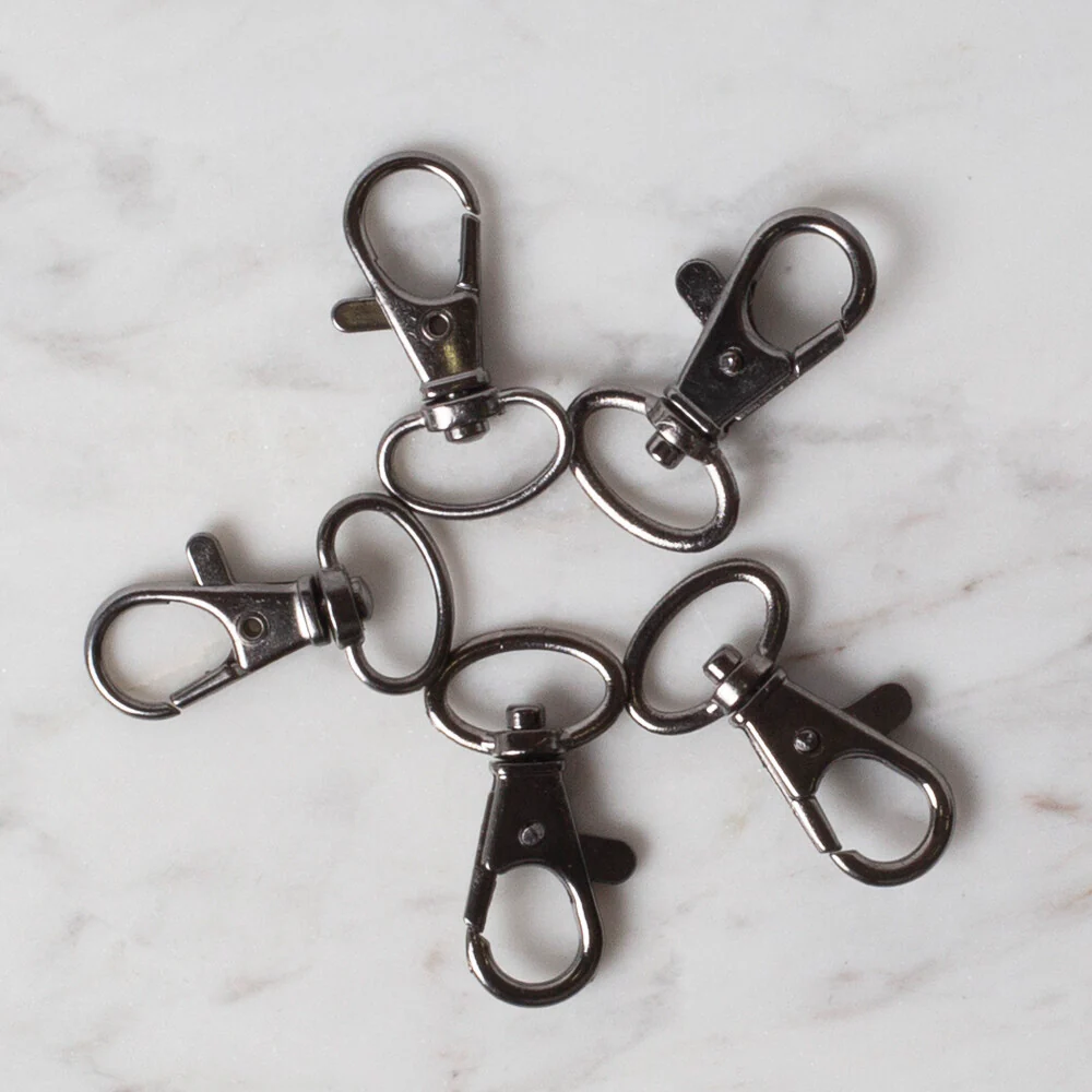 Loren Oxidised Gold Macrame Clips in 2 - Image 2