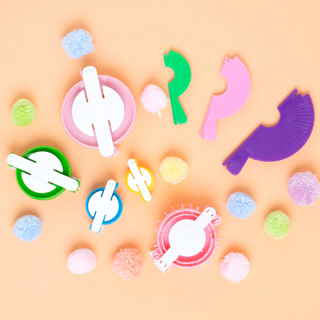 Loren Pom Pom Maker - Image 3