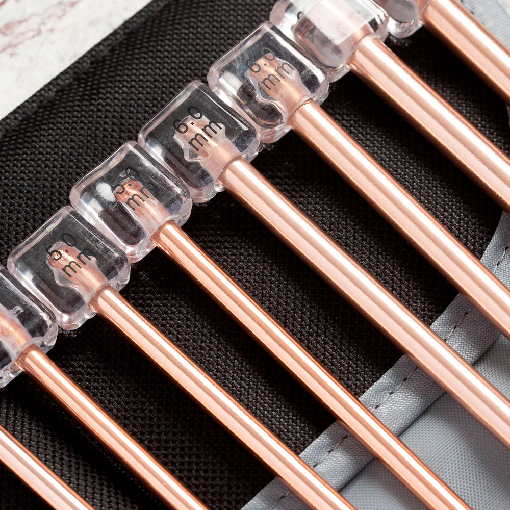 Loren Rose Knitting Needle Set - Image 4