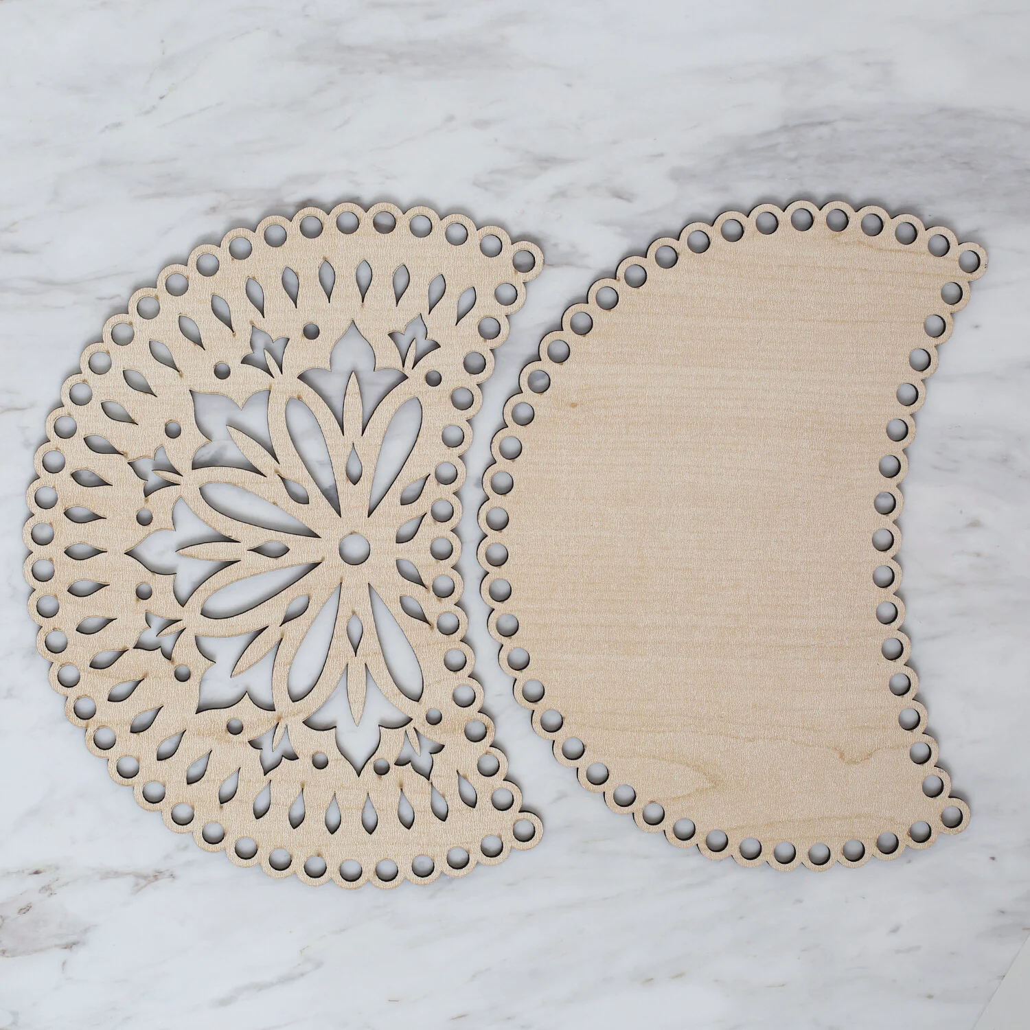 Loren Wooden Carved Patterned Macaron Bag Side Plate - Image 2