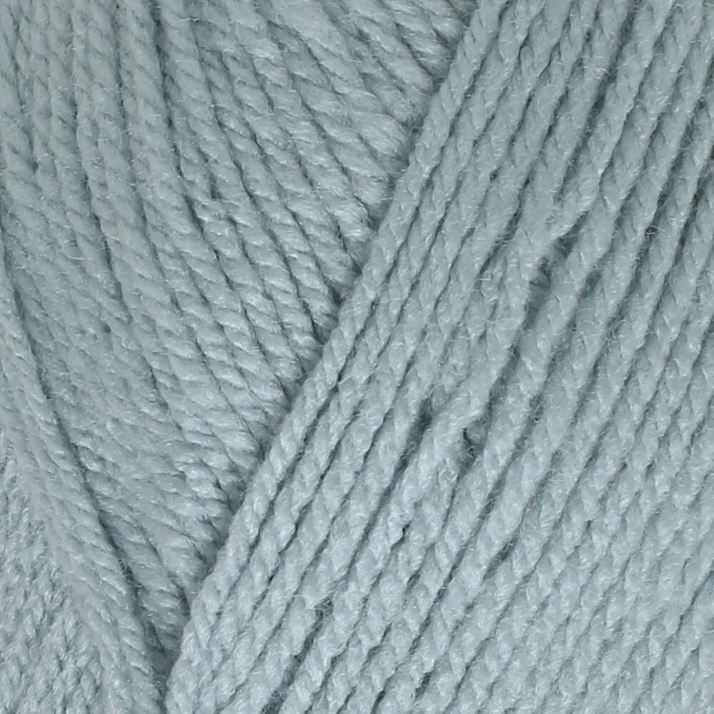 Madame Tricote Paris Favori Knitting Yarn, Green - 135 - Image 2