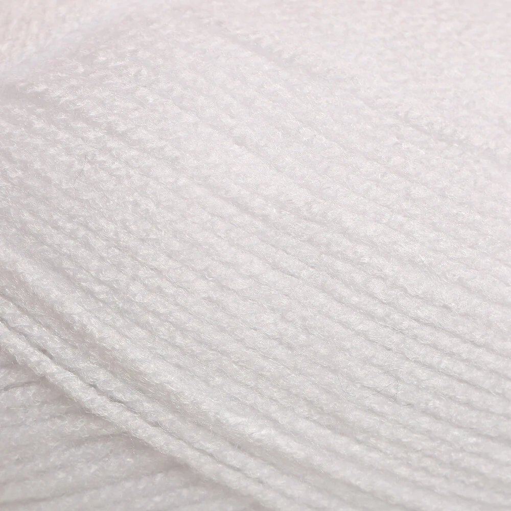Madame Tricote Paris Favori Knitting Yarn, Off-White - 000 - Image 2