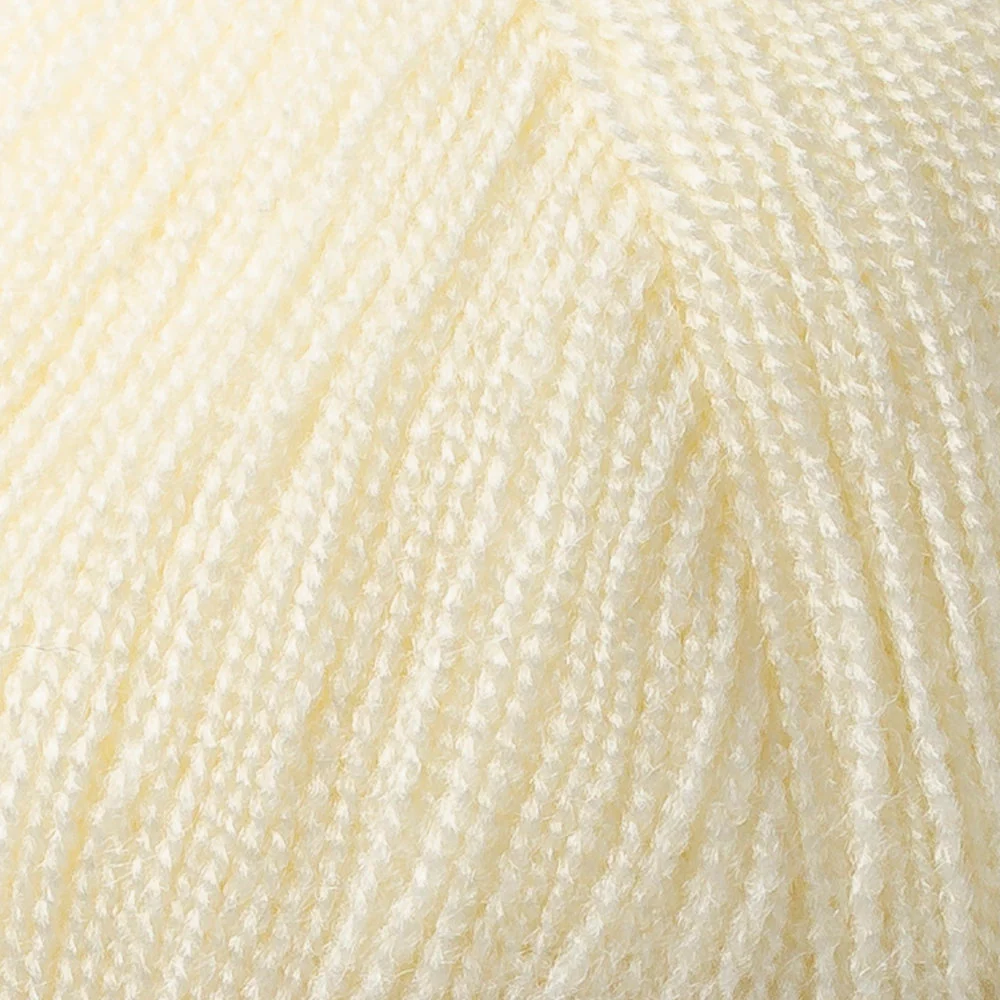 Madame Tricote Paris Kristal Yarn, Cream - 226 - Image 2