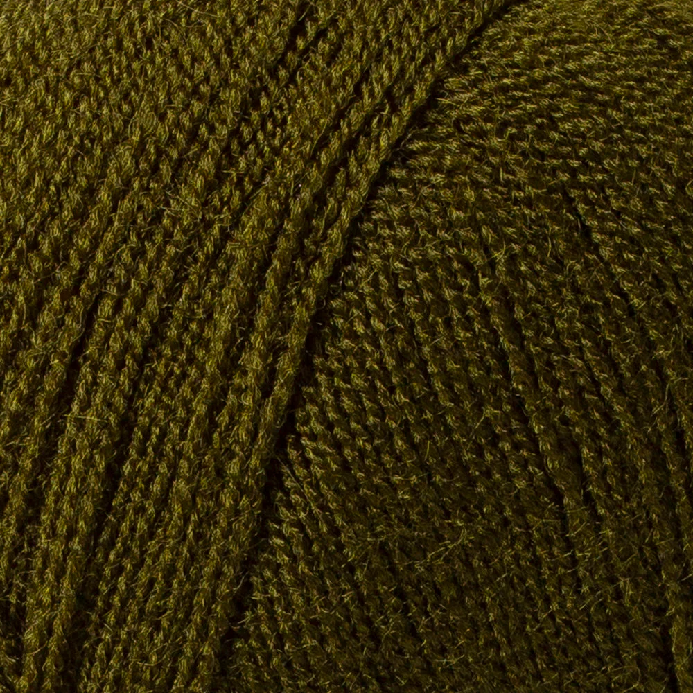 Madame Tricote Paris Kristal Yarn, Dark Green - T077 - Image 2
