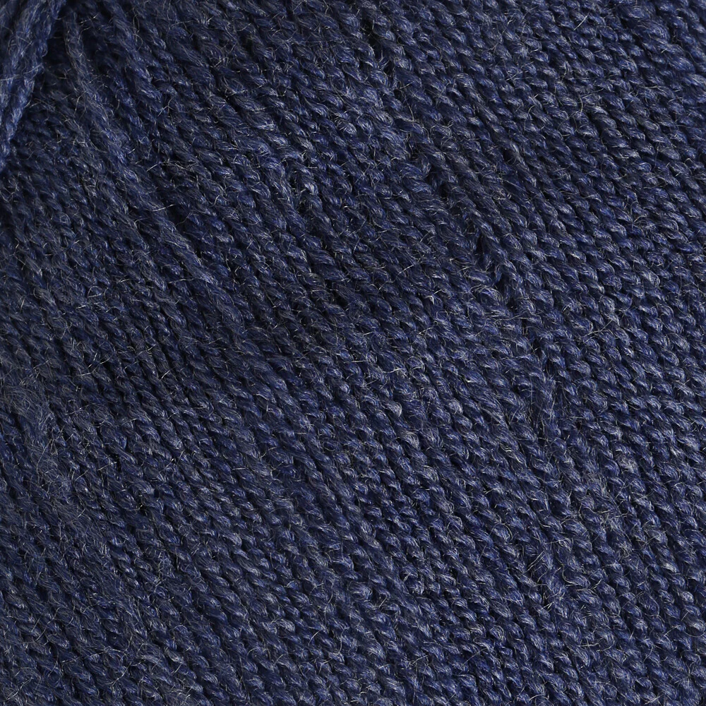 Madame Tricote Paris Kristal Yarn, Purple - 138 - Image 2