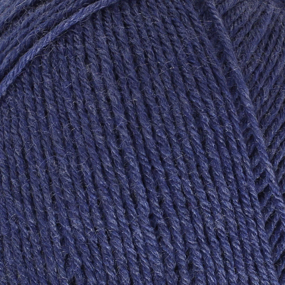 Madame Tricote Paris Merino Gold Knitting Yarn, Dark Blue  - 138 - Image 2