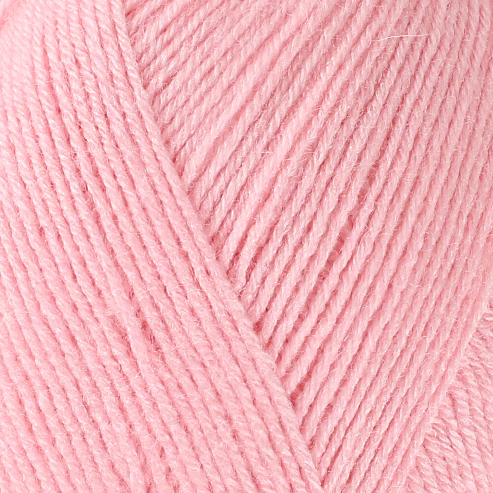 Madame Tricote Paris Merino Gold Yarn, Baby Pink - 039 - Image 2