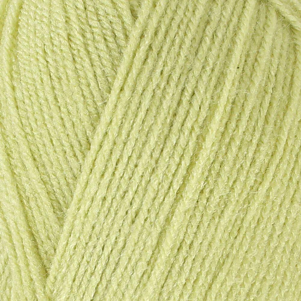 Madame Tricote Paris Star Yarn, Green - 064 - Image 2