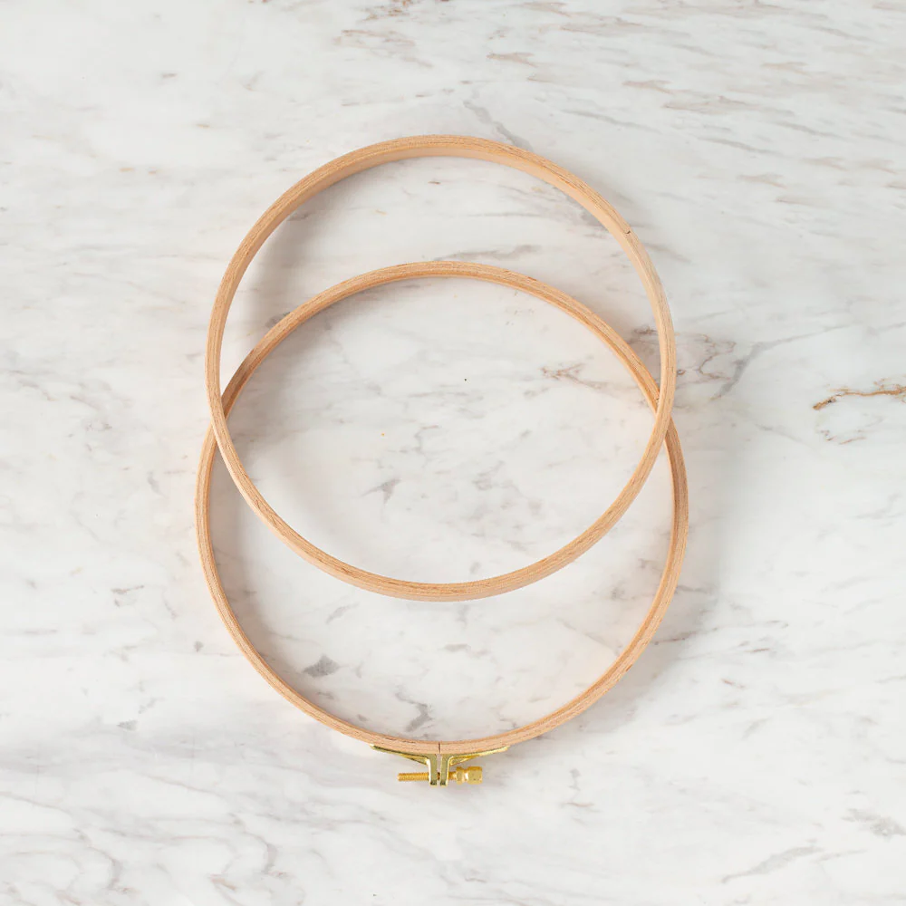 Nurge 16 mm Beech Wood Adjustable Embroidery Hoop - No.4 - Image 2