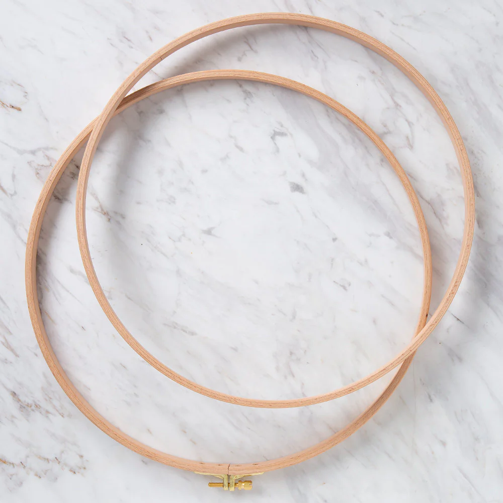 Nurge 16 mm Beech Wood Adjustable Embroidery Hoop - No.8 - Image 2
