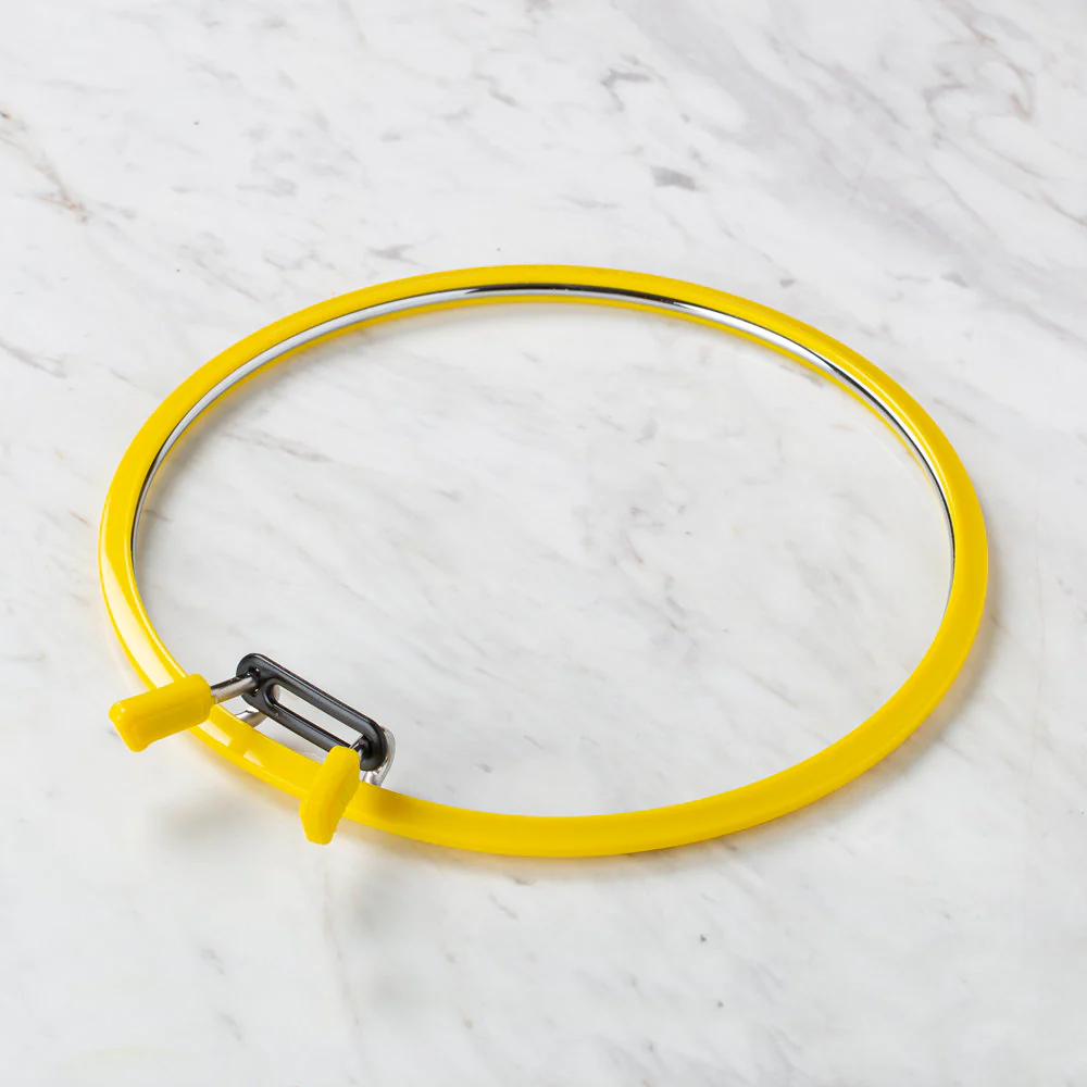 Nurge Metal Spring Tension Ring with Yellow Plastic Frame Embroidery Hoop, 195 mm - Image 3