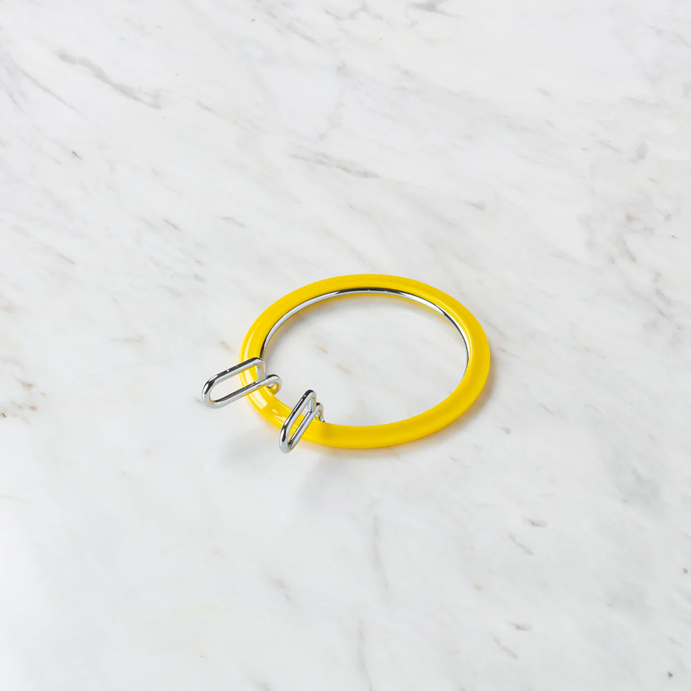 Nurge Metal Spring Tension Ring with Yellow Plastic Frame Embroidery Hoop, 58 mm - Image 3