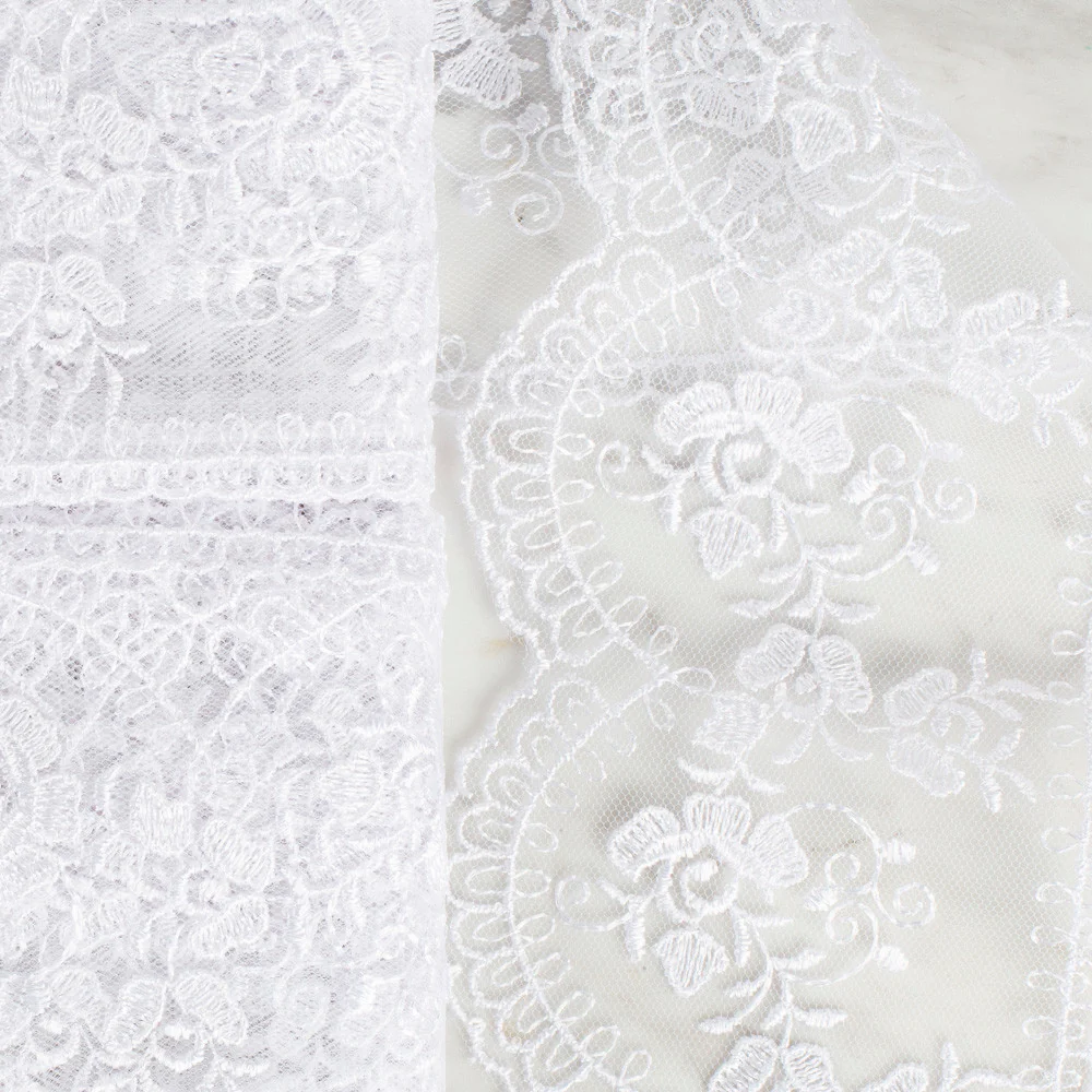 Önel Lace Ribbon, 9 cm, White, Flower Patterned - 672 - Image 2