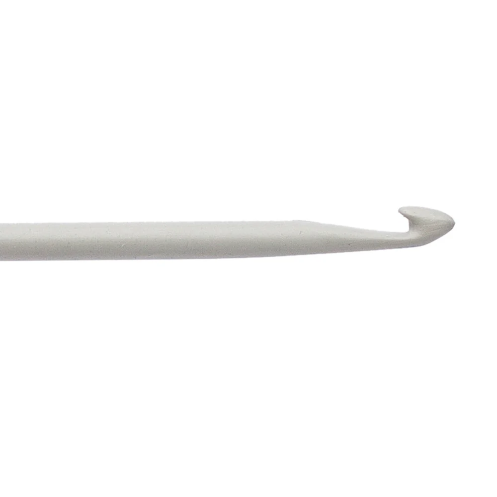 Pony 2.5 mm 14 cm Plastic Handled Crochet Hook, Red - 46602 - Image 5