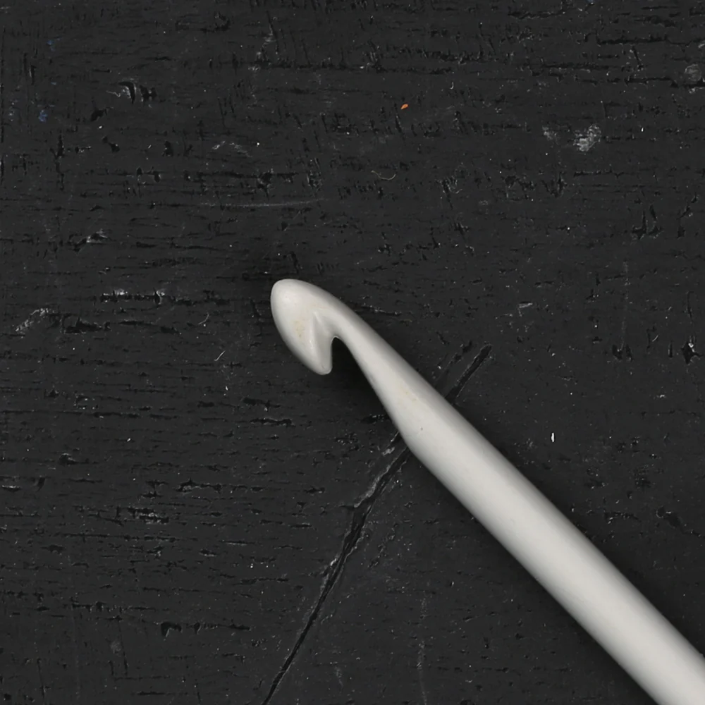 Pony 3.5 mm 15 cm Aluminium Crochet Hook - 45607 - Image 3