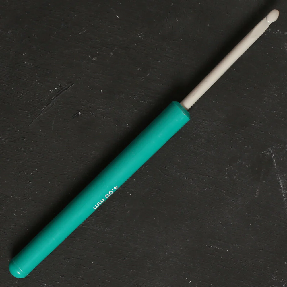 Pony 4 mm 14 cm Aluminium Crochet Hook with Handle, Green - 46605 - Image 2