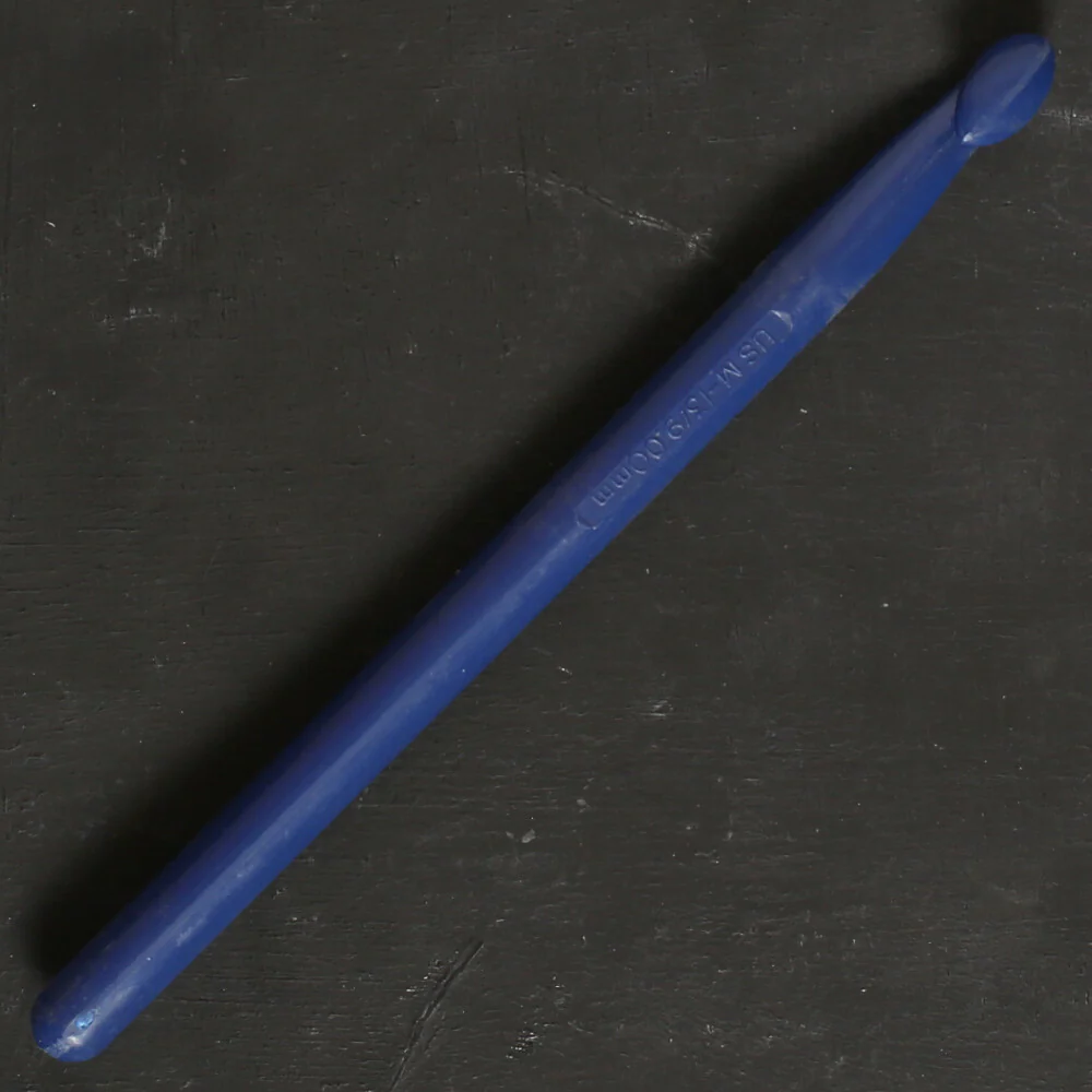 Pony Colour 9 mm 15 cm Plastic Crochet Hook, Reflex Blue - 44368 - Image 2