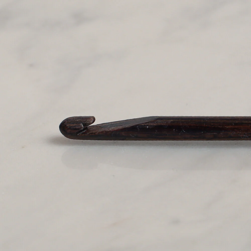 Pony Perfect 3.5 mm 15 cm Wooden Crochet Hook - 46007 - Image 3