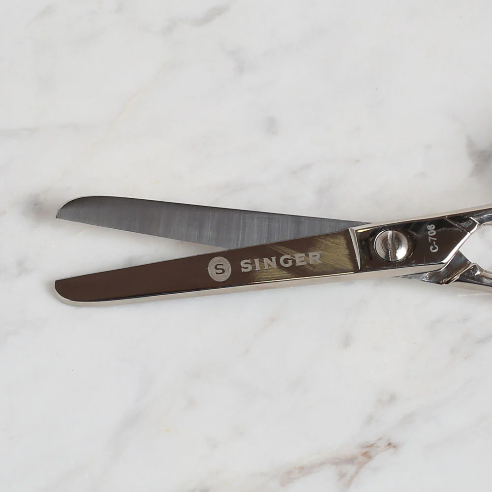 Singer Big Size Round Tip Sewing Scissors - C-706 - Image 3