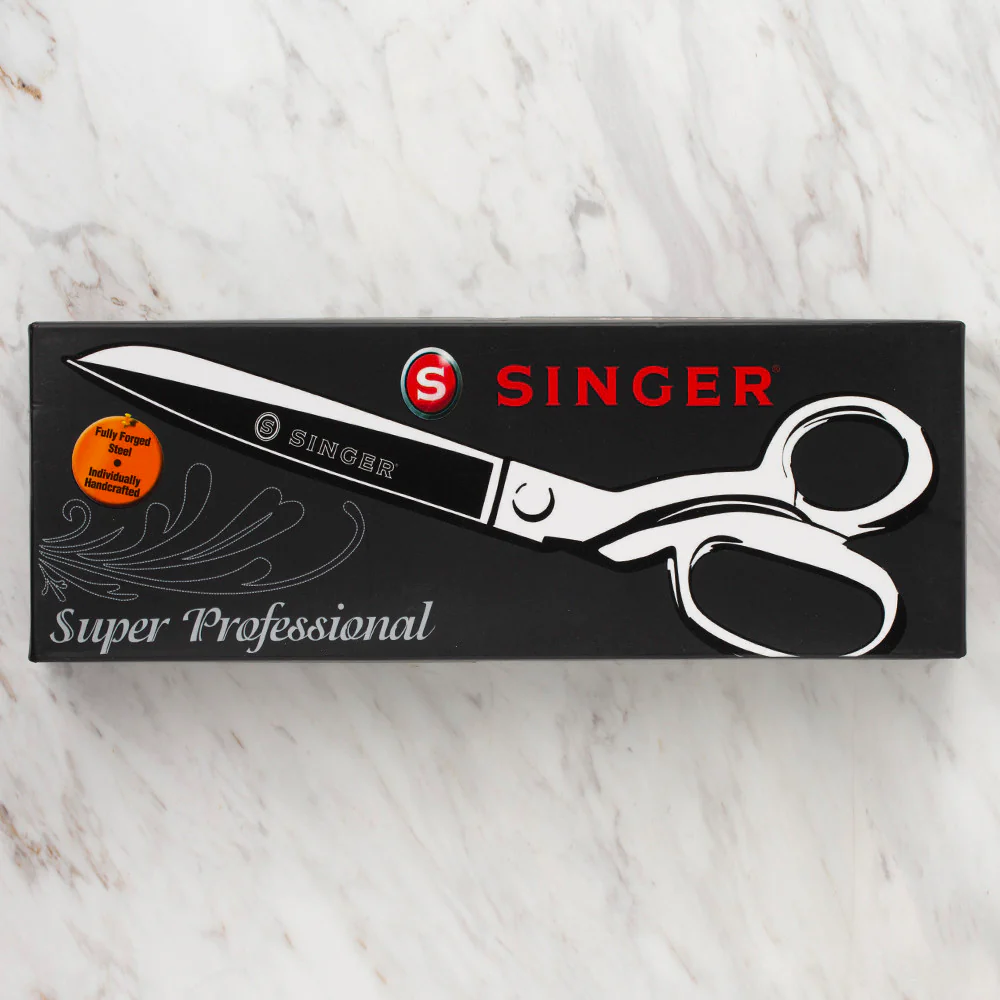 Singer Black Handled Cardboard Scissors C-802 - Image 2