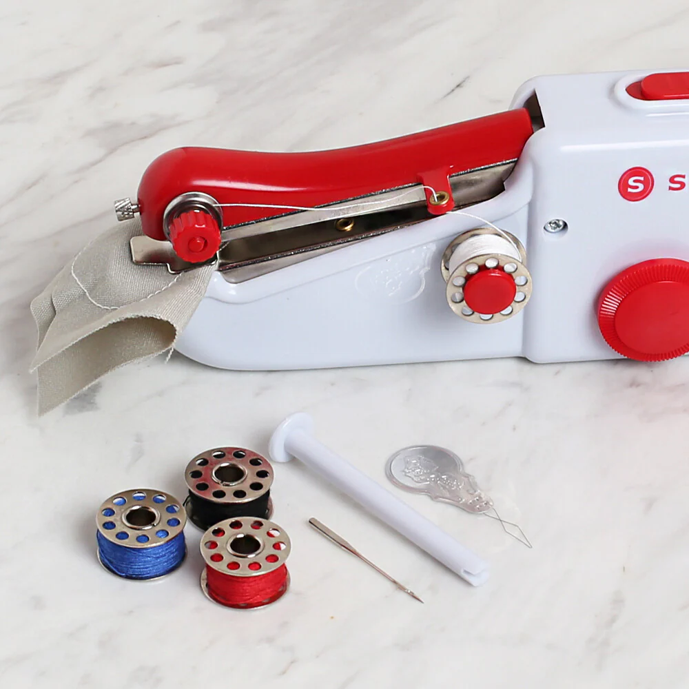 Singer Hand-held Sewing Machine - 220012155 - Image 4